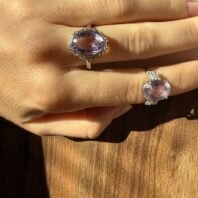 Sidabrinis rankų darbo žiedas su ametistu – 10 × 14 mm – žiedai ant rankos